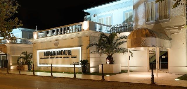 MONAMOUR DiscoLive